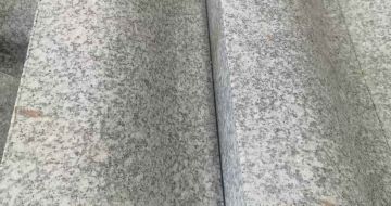 嘉峪关芙蓉白S型拉丝面路沿石