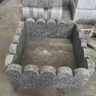 嘉峪关 花边石、花坛围栏石、花池界石、菜园栅栏石、镶边石、波浪状界石介绍