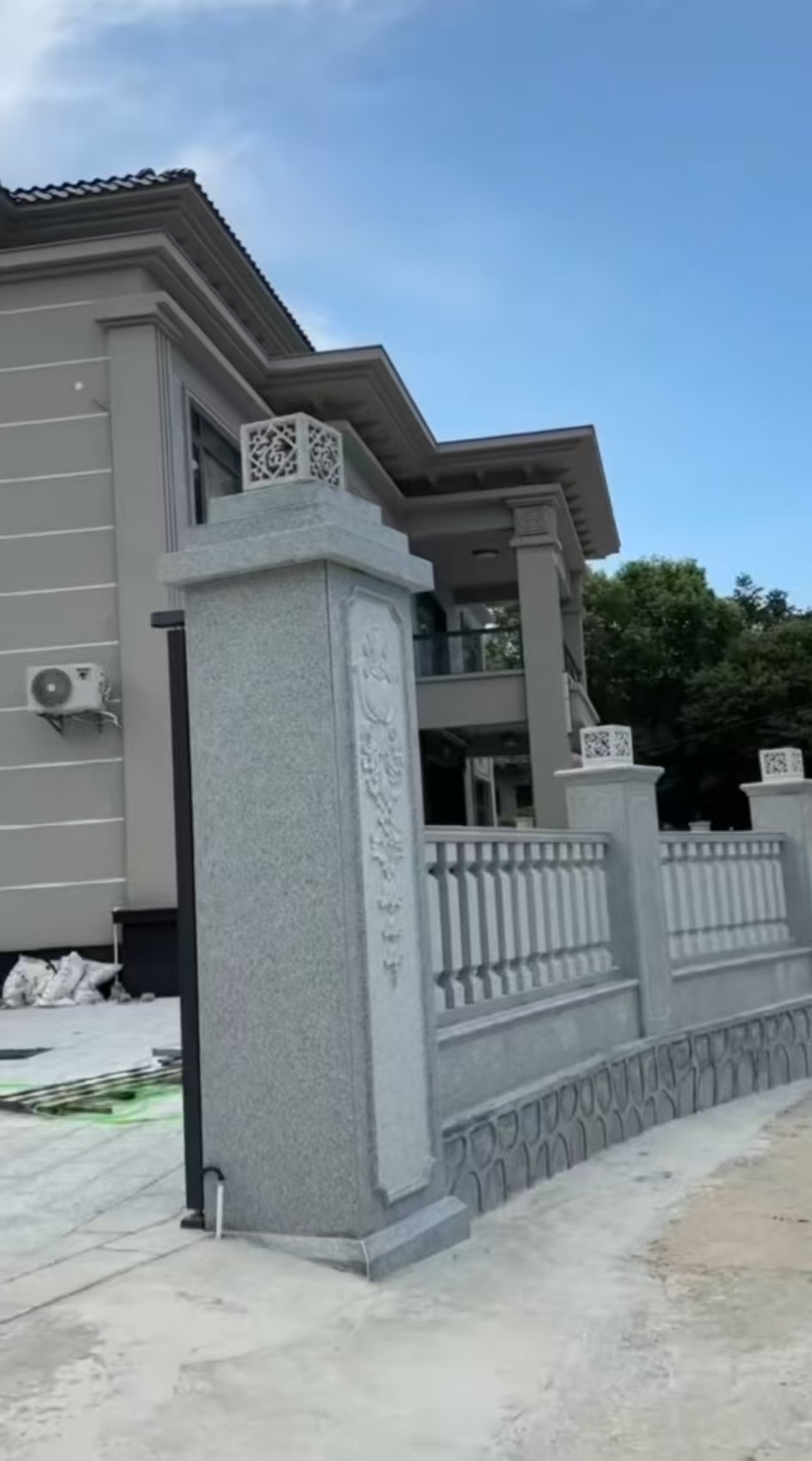 嘉峪关 芝麻白别墅围墙栏杆，私人订制
