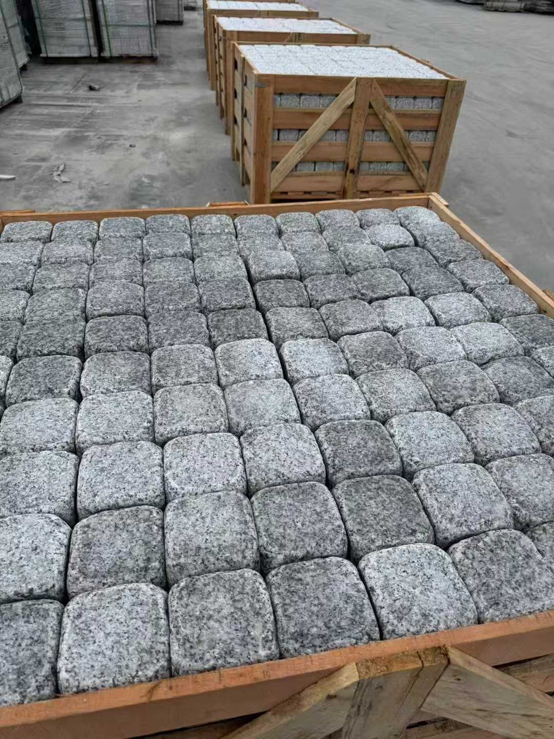 嘉峪关 园林景观滚石