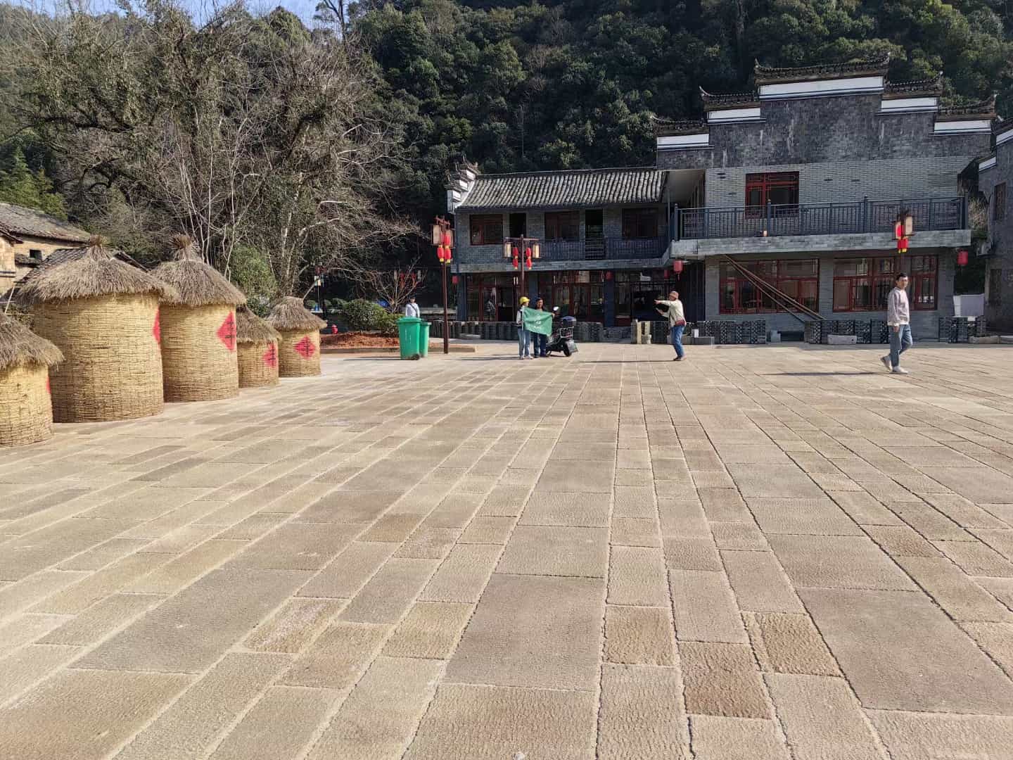 嘉峪关仿古石铺装效果